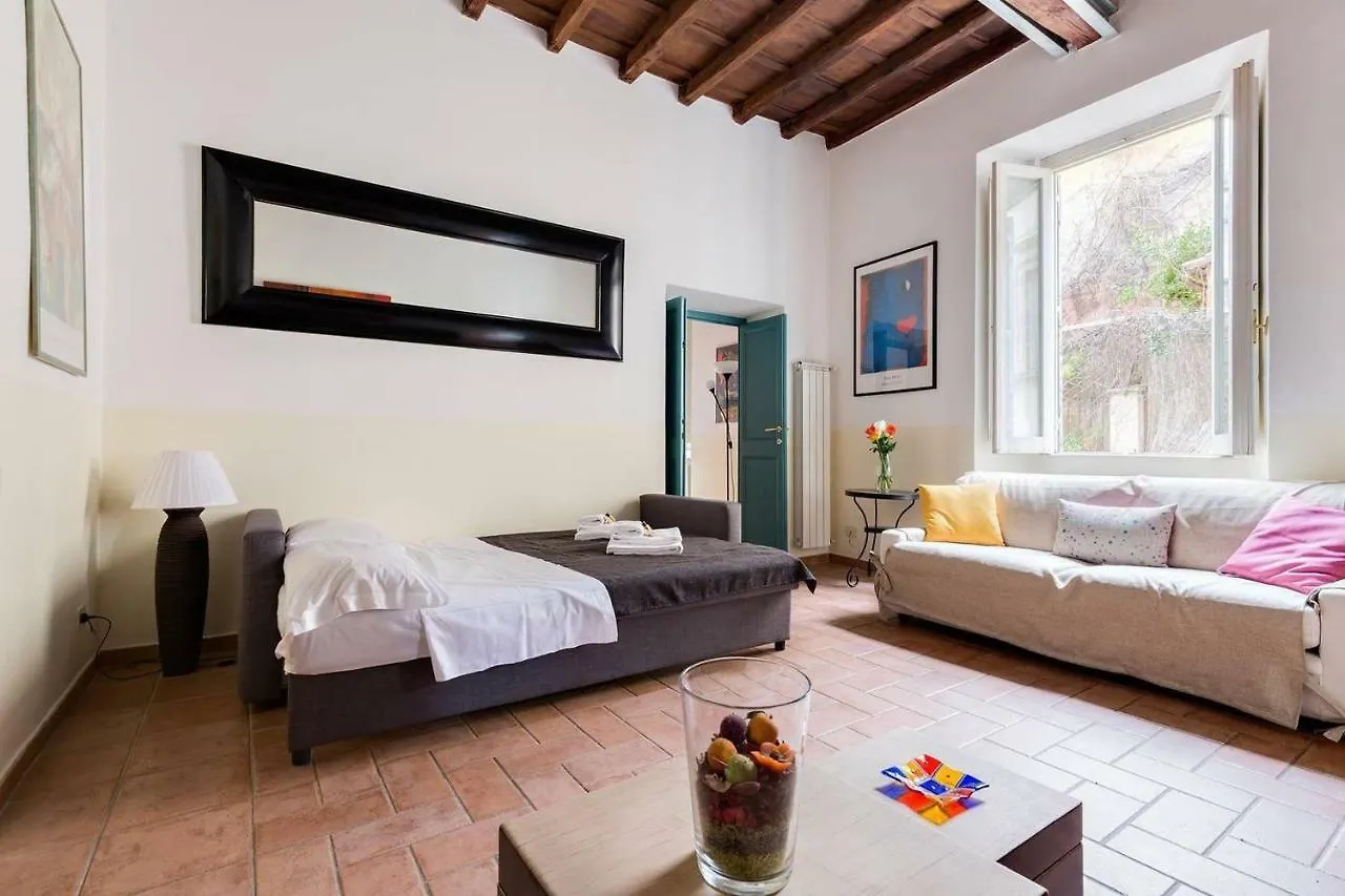 Apartment Domus Florea Rome