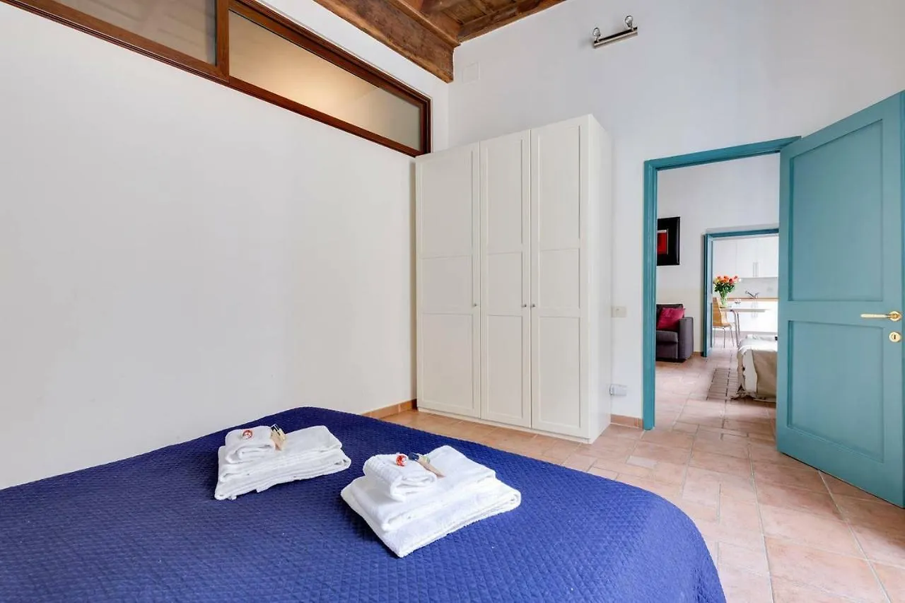 Apartment Domus Florea Rome Italy